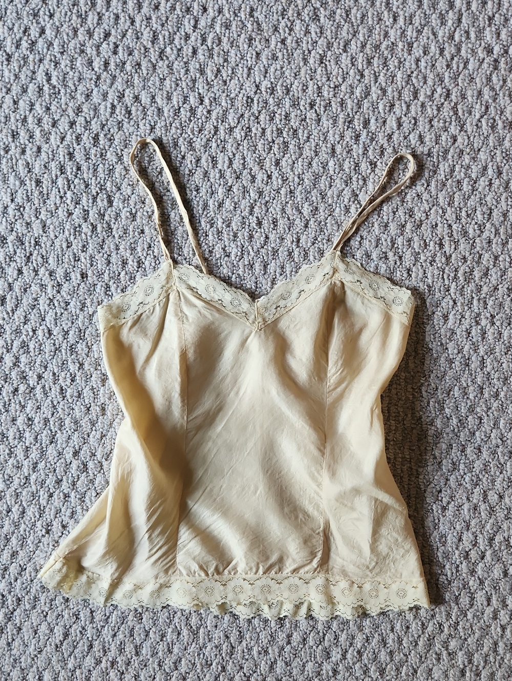 Women's Lace-Trim 100% Silk Cami Top - Butter Yellow Cream